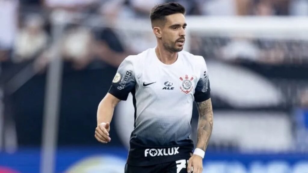 Igor Coronado em campo pelo Corinthians